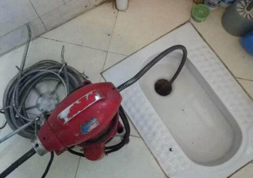 陈仓管道疏通,厕所马桶下水道疏通联系电话多少？
